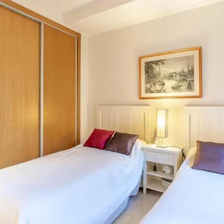 Apartament Sotoserena *